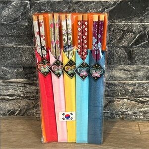 NWT Colorful Korean Embroidered Chopstick Set x 5 with Decorative Sleeves
